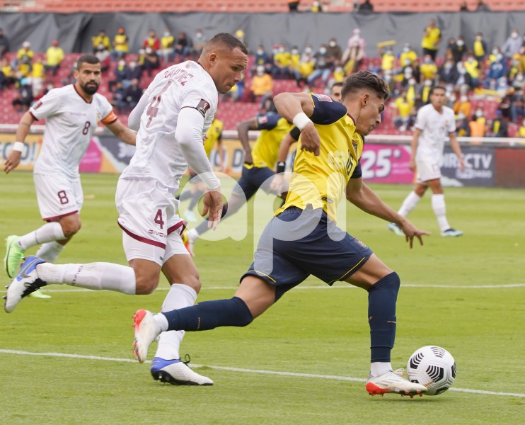 FBL-ELIMINATORIAS-ECUADOR-VENEZUELA
