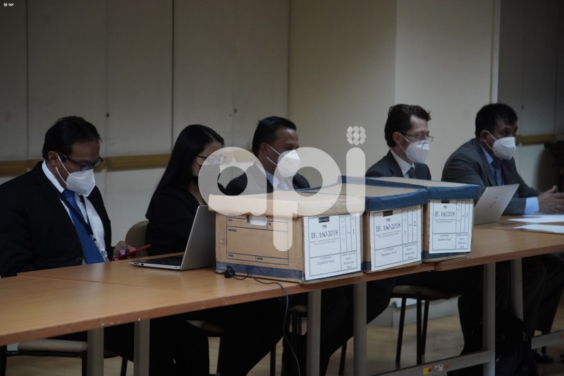 CLJ-UIO-AUDIENCIA-ALABA-PROCURADOR