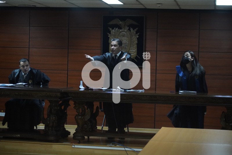 CLJ-UIO-AUDIENCIA-ALABA-PROCURADOR
