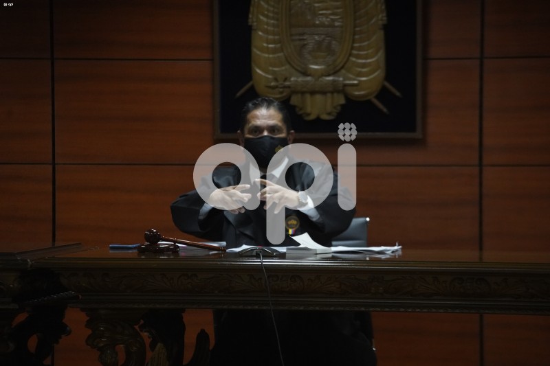 CLJ-UIO-AUDIENCIA-ALABA-PROCURADOR