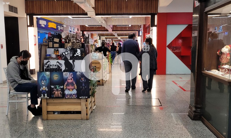 FIN-CENTROS-COMERCIALES