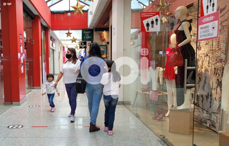 FIN-CENTROS-COMERCIALES