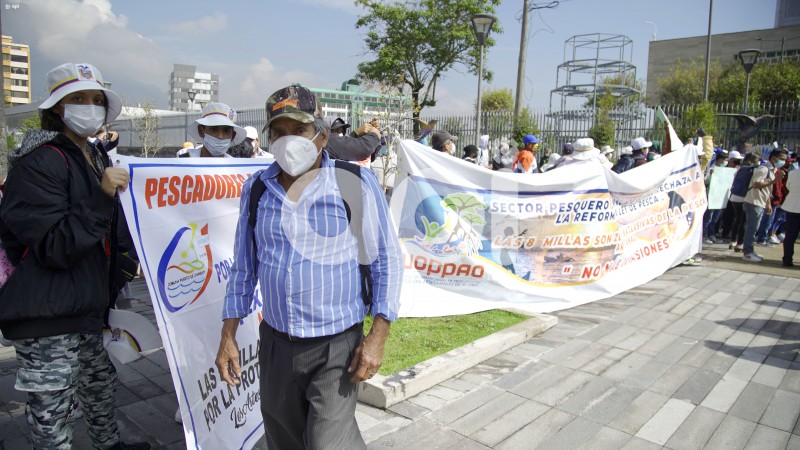 POL-UIO-REFORMA-PESCADORES-MARCHA