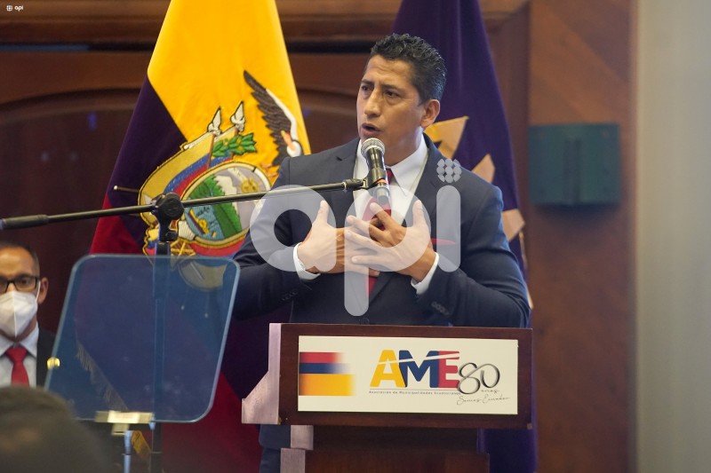 SOI-UIO-AME-CEREMONIA-80-AÑOS-LLASO-LLORI