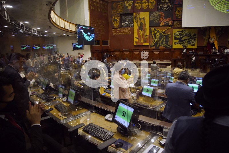POL-UIO-PLENO-ASAMBLEA-REFORMA-PRESUPUESTO-2022