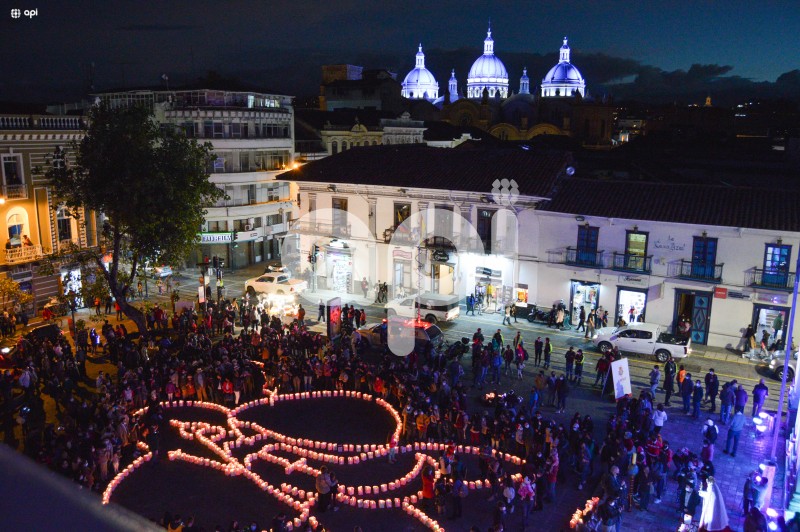 CUENCA-LUCES-MORENICA