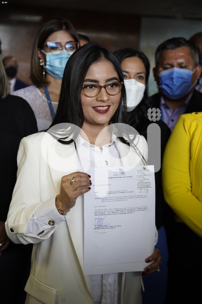 POL-UIO-ASAMBLEA-UNES-REFORMA-PRESUPUESTO-2022