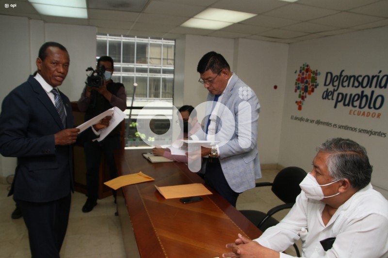 GYE-CARNET-VACUNACION