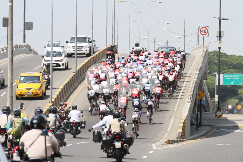 GYE-VUELTA-CICLISTICA