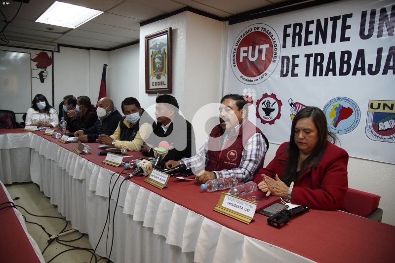 POL-UIO-RRPP-FUT-LASSO-MARCHA