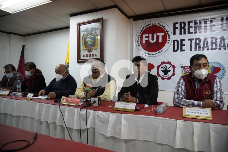 POL-UIO-RRPP-FUT-LASSO-MARCHA