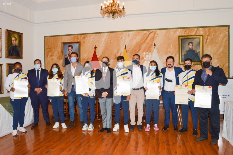 CUENCA-HOMENAJE-DEPORTISTAS