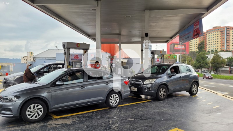GASOLINERA-PRECIO-COMBUSTIBLE
