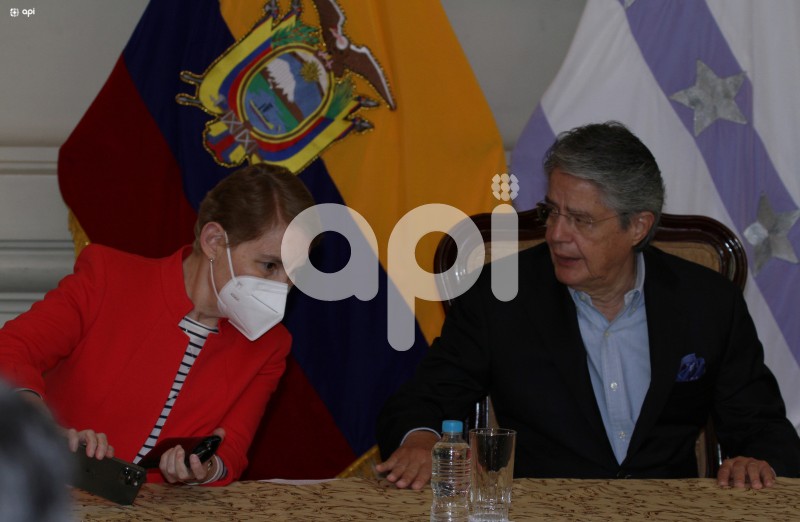 GYE-FIRMA-DECRETO-CARCELES
