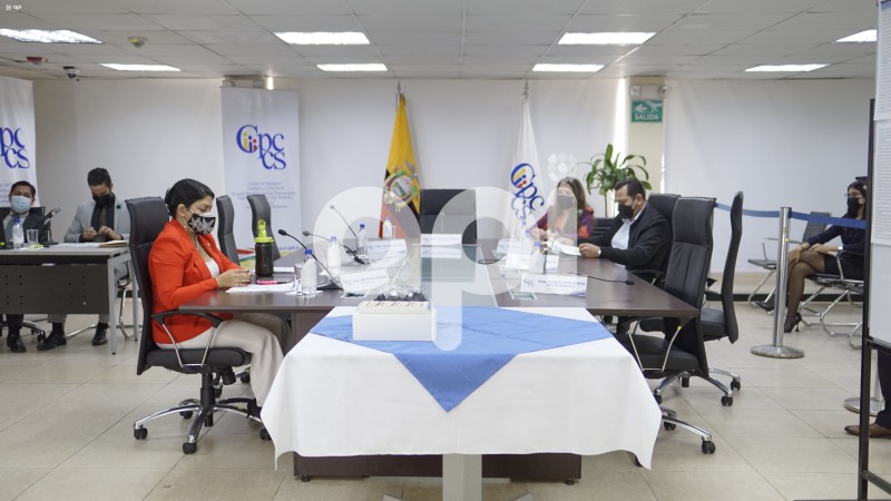 POL-UIO-CPCCS-SORTE-LEGISLATIVO