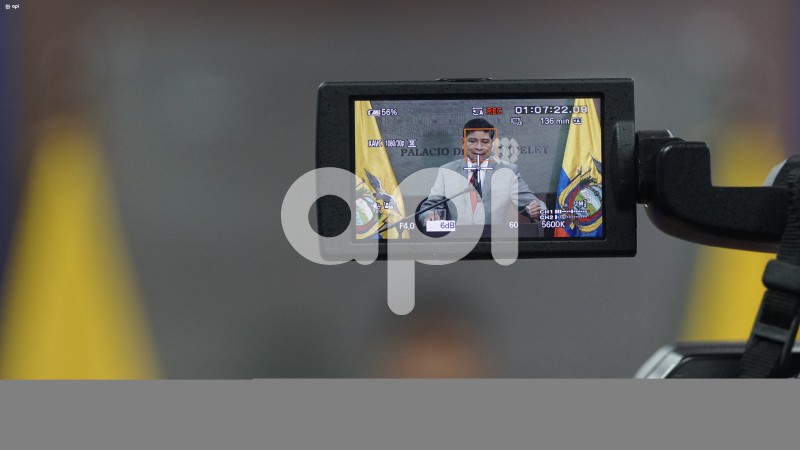 POL-UIO-CARONDELET-JIJON-VOCERO-ECONOMÍA