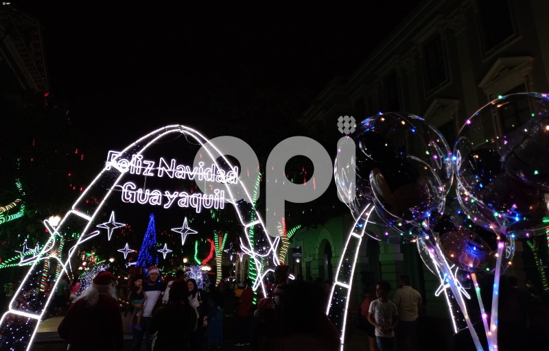 GYE-LUCES-NAVIDAD