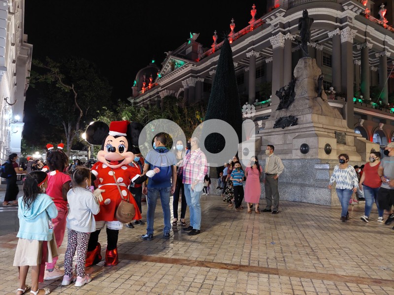 GYE-LUCES-NAVIDAD
