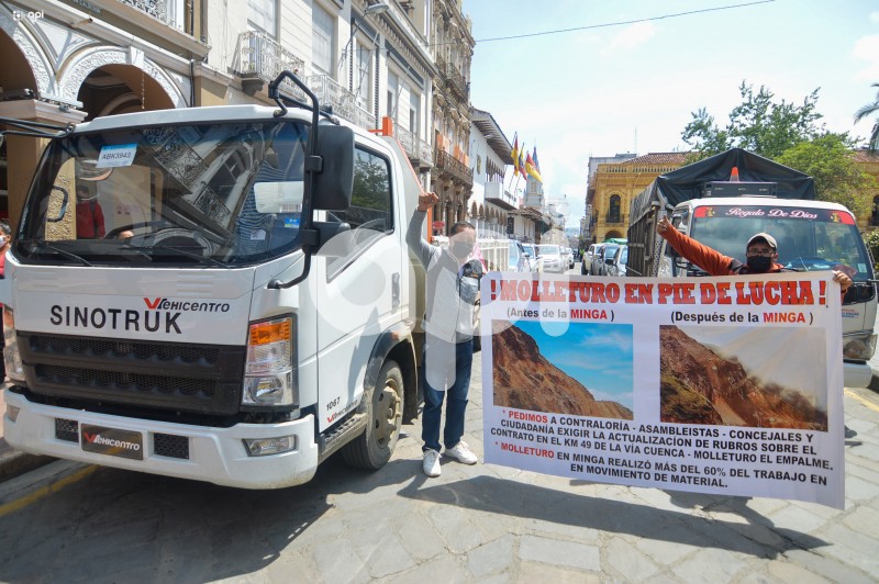 CUENCA-PROTESTA-MOLLETURO-KM49