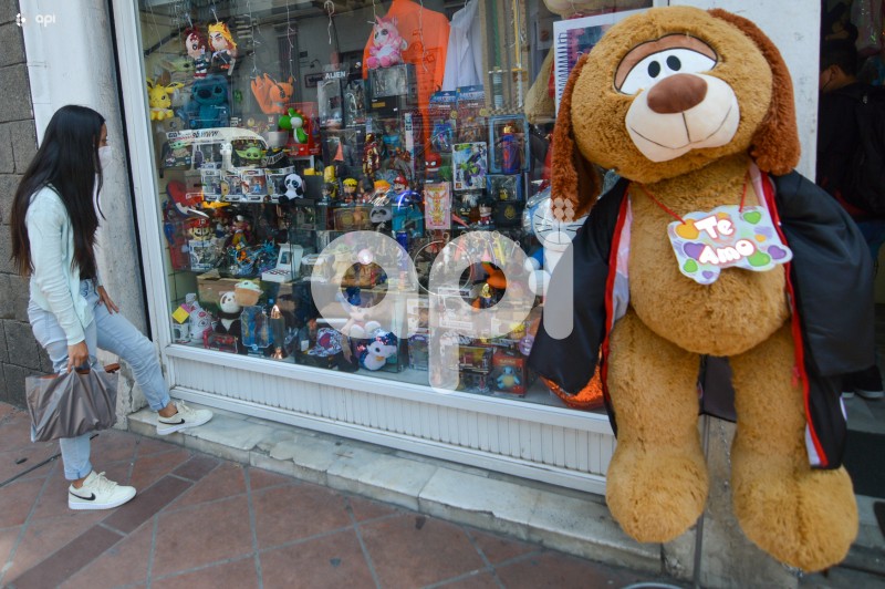 CUENCA-COMERCIO-NAVIDAD