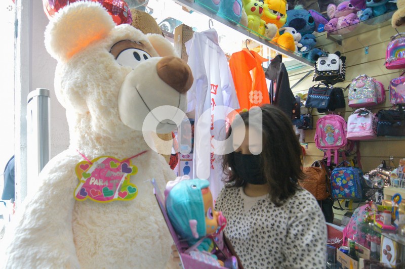 CUENCA-COMERCIO-NAVIDAD