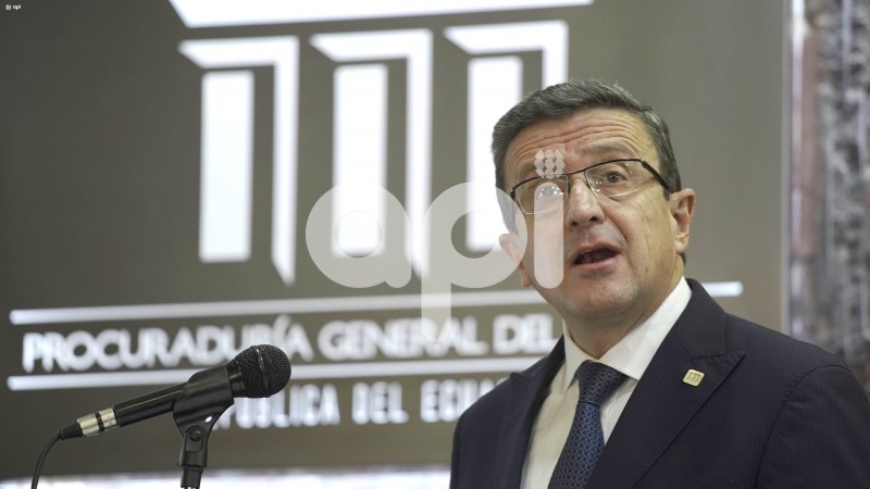 UIO-CLJ-RRPP-PROCURADOR-SALVADOR