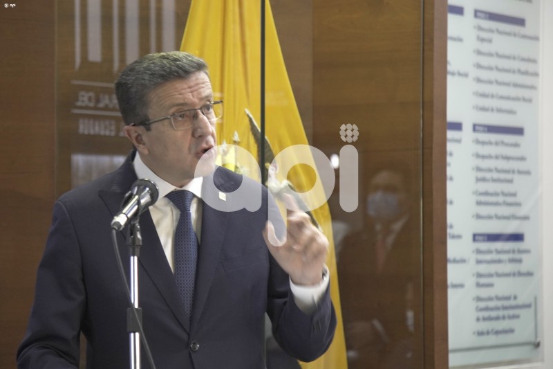 UIO-CLJ-RRPP-PROCURADOR-SALVADOR