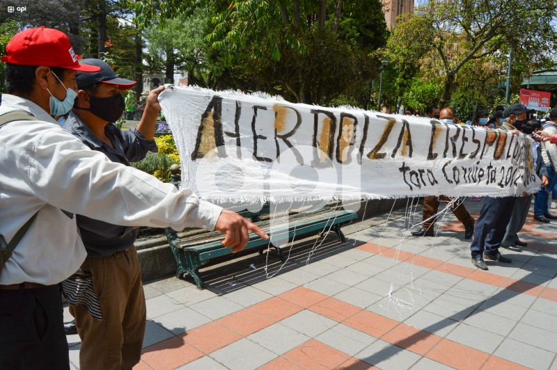 CUENCA-PROTESTA-MOLLETURO-KM49
