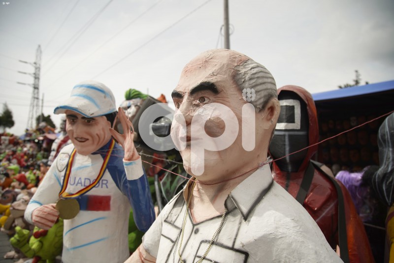 UIO-SOI-VENTA-MONIGOTES