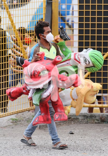 GYE-VENTA-MONIGOTES