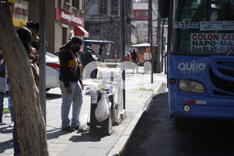 UIO-SOI-TRABAJO-INFORMAL
