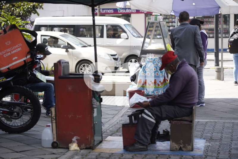 UIO-SOI-TRABAJO-INFORMAL