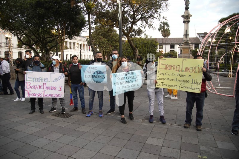 UIO-SOI-PLANTON-TRABAJADORES-COMERCIO