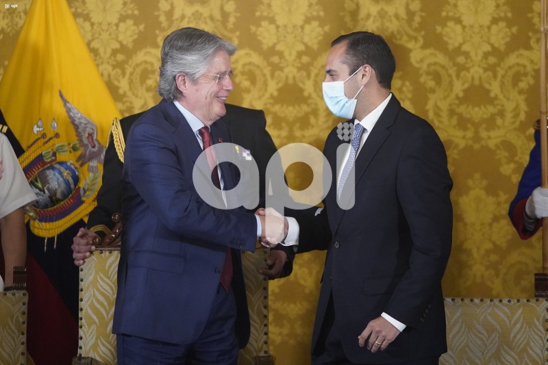 UIO-POL-MINISTRO-R.EXTERIORES-HOLGUIN