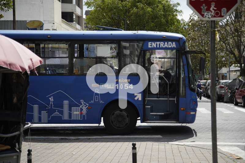 UIO-SOI-TRANSPORTE-URBANO-BUSES