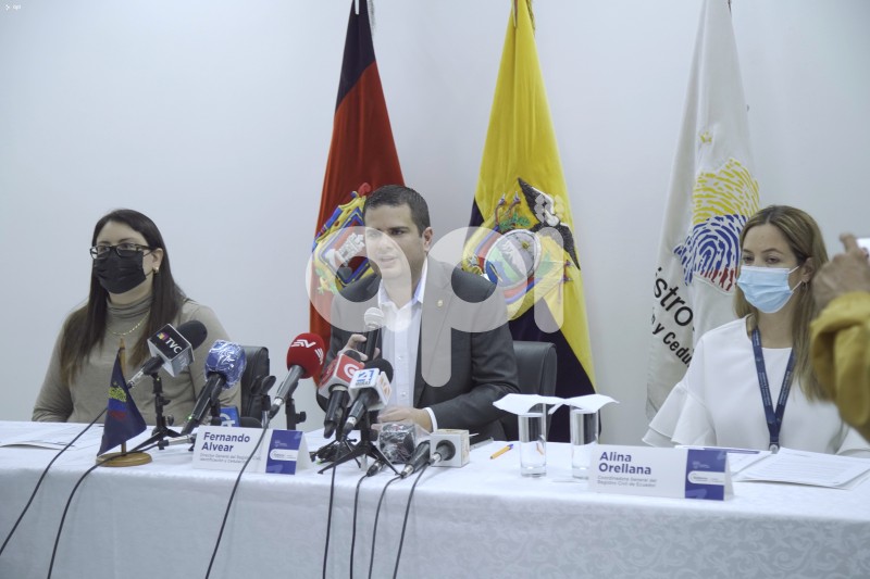 UIO-SOI-CÉDULA-COVID-REGISTRO-CIVIL