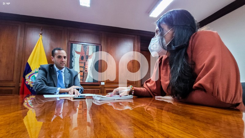 POL-HOLGUIN-ENTREVISTA