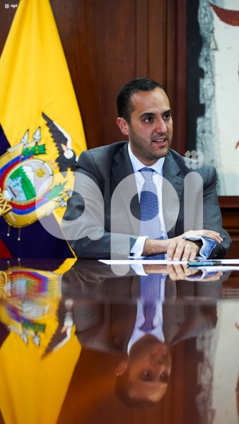 POL-HOLGUIN-ENTREVISTA