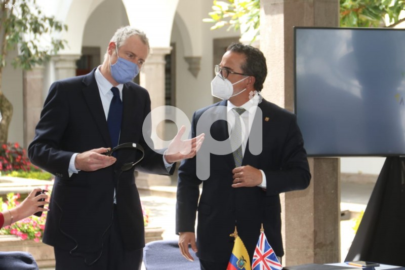 EVN-CONVENIO-AMBIENTE-REINO-UNIDO