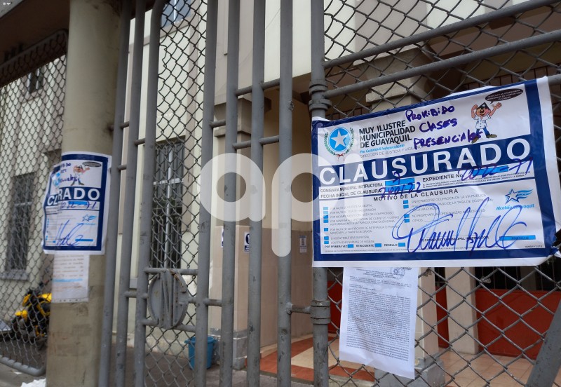 GYE-CLAUSURA-COLEGIOS-GUAYAQUIL