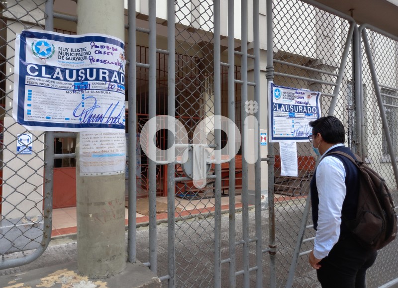 GYE-CLAUSURA-COLEGIOS-GUAYAQUIL
