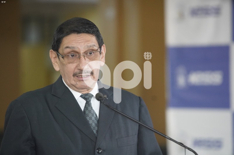UIO-HTH-IESS-DIRECTOR-GARCIA-MEDICINAS-SOBREPRECIO