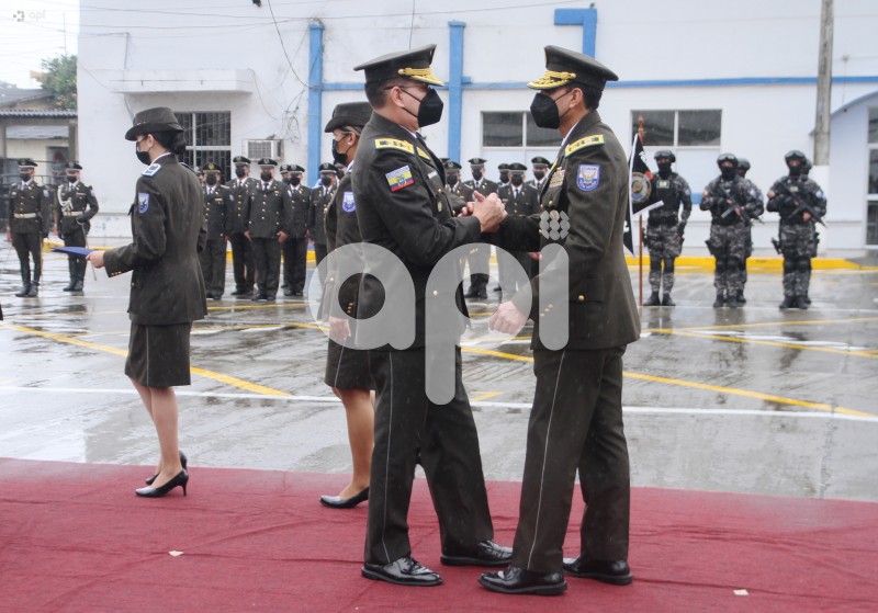 GYE-CAMBIO-MANDO-POLICIA