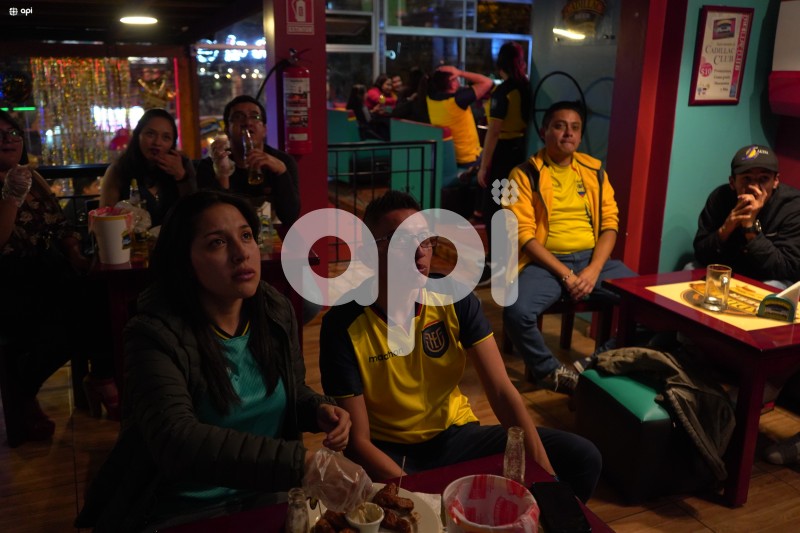 SPO_HINCHAS_ECUADOR_PERU