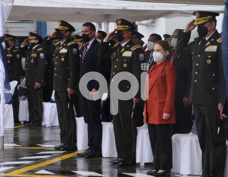 GYE-CAMBIO-MANDO-POLICIA