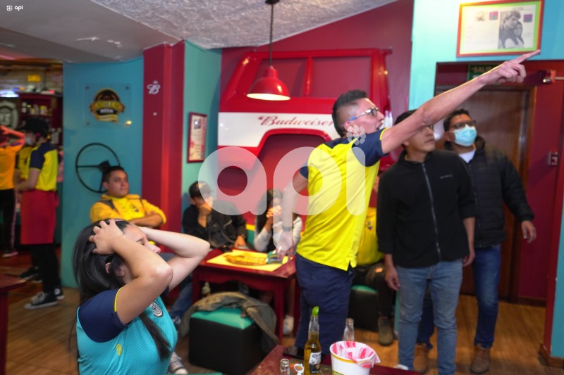 SPO_HINCHAS_ECUADOR_PERU