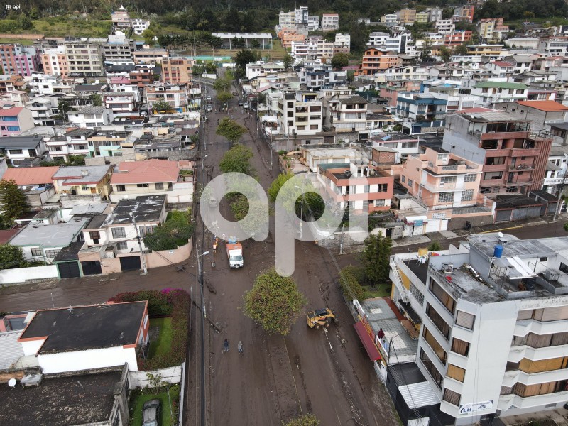 UIO-DIS-ALUVION-LACOMUNA-LLUVIAS-DESASTRES