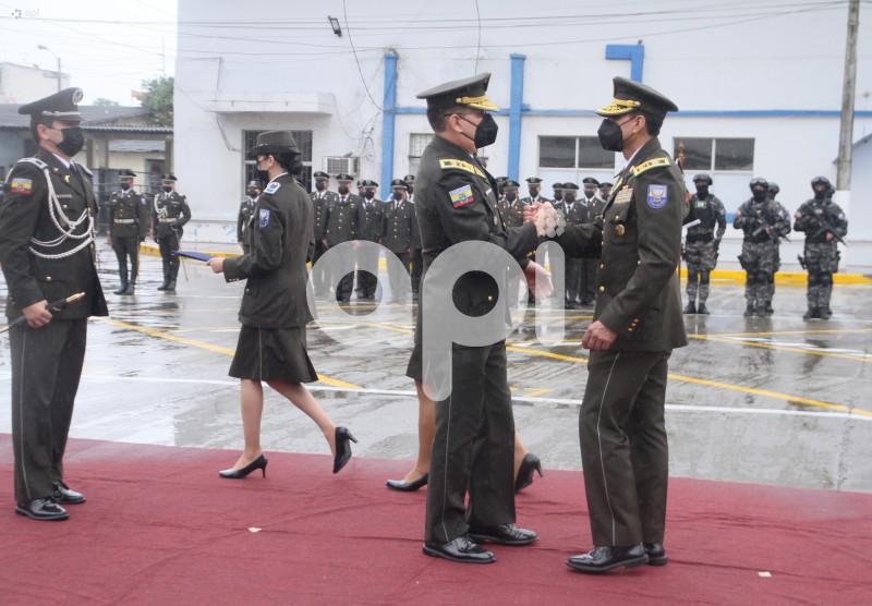 GYE-CAMBIO-MANDO-POLICIA