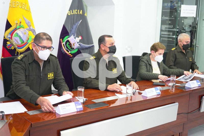CLJ_DESARTICULACION_LOBOS
