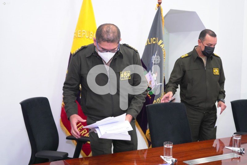 CLJ_DESARTICULACION_LOBOS